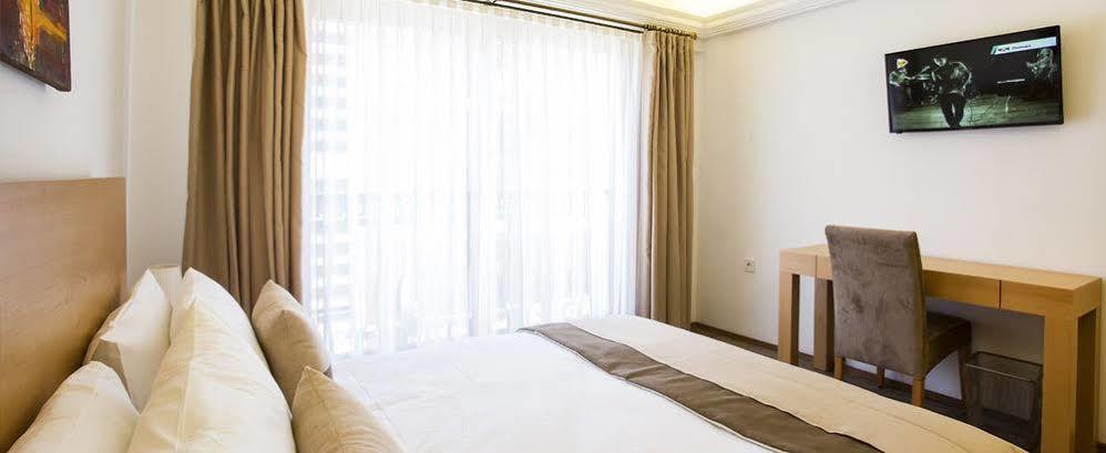 Otel Mb 2*